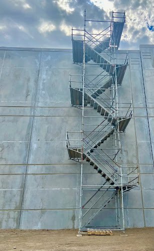 Savage Scaffold & Equipment